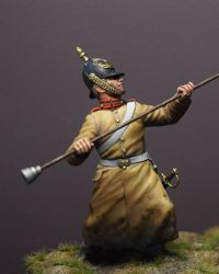 A Russian Artilleryman, during the Charge of the Light Brigade, Crimean War 1854 a 90mm figure fine scale model kit produced by Hawk Miniatures